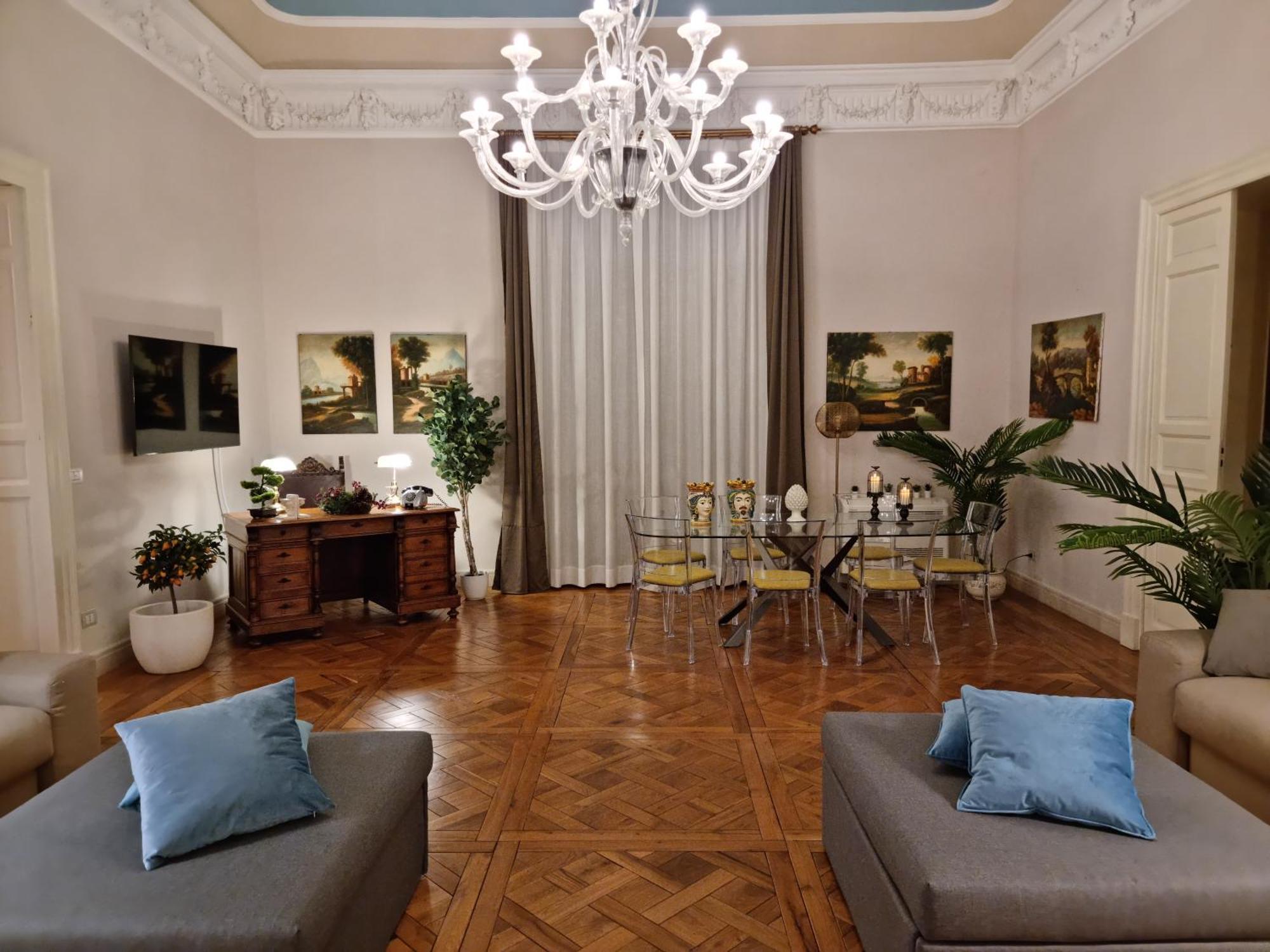Luxury Historic Residence With Heated Pool Near Catania, Taormina, The Sea And Mount Etna Giarre Extérieur photo